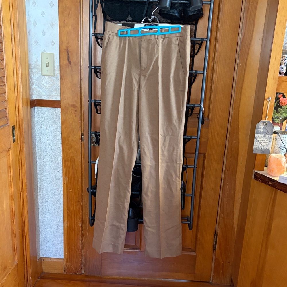 Banana Republic Women's Tan Trousers